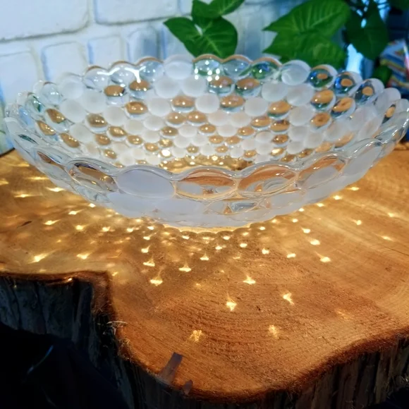 Vintage 12" Bubble Glass Centerpiece Bowl - Picture 9 of 9